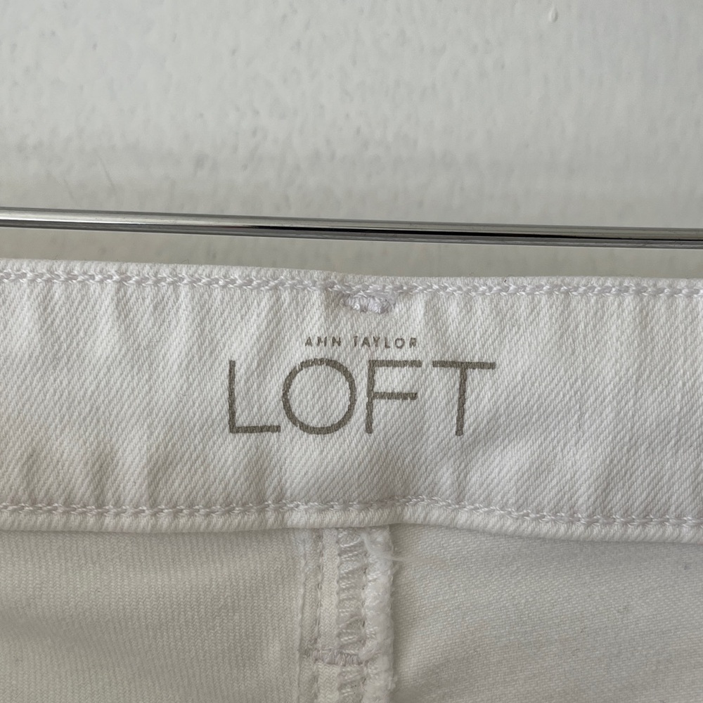 LOFT Curvy Cotton Straight Jeans Womens 32/14 White Pockets Beach Cruise - Picture 3 of 16